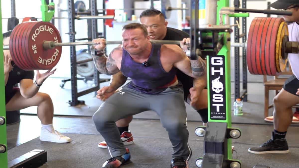 powerlifter-john-haack-matches-raw-world-record-squat-with-new-365-kilogram-lift-–-breaking-muscle