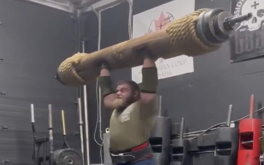 Maxime Boudreault Crushes a 430-Pound Log Press as 2022 Shaw Classic Nears
