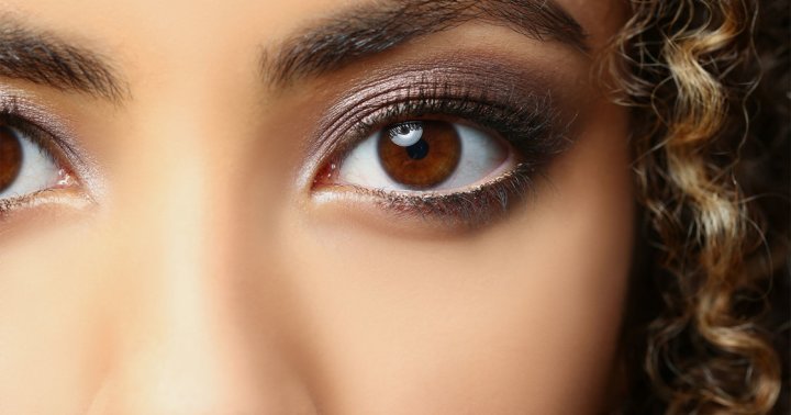 an-ophthalmologist's-3-must-have-makeup-tips-for-eye-health
