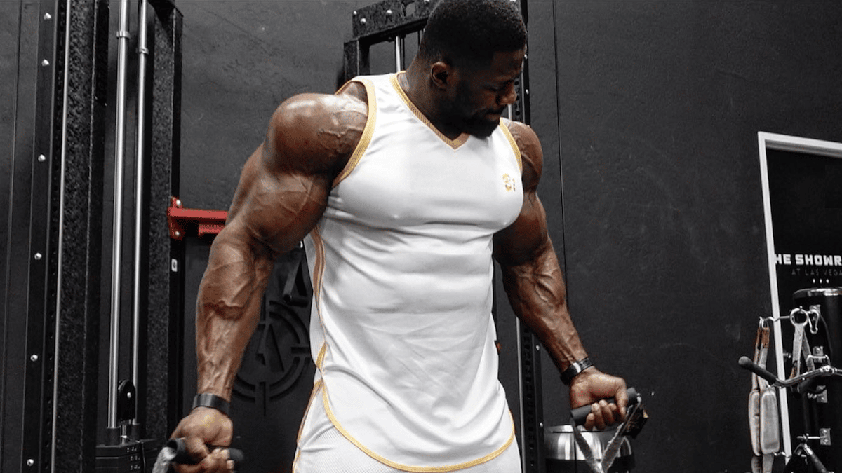 andrew-jacked-trains-shoulders-and-biceps-with-larry-wheels 