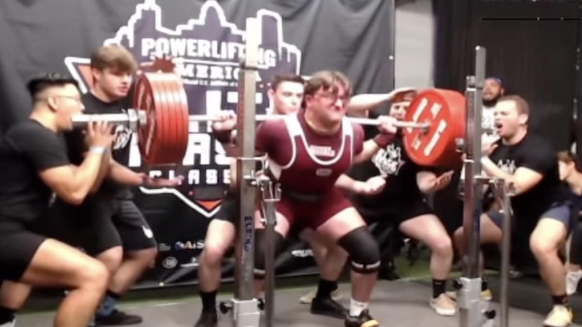 19-year-old-powerlifter-sam-sikora-(105kg)-scores-4-personal-competition-records
