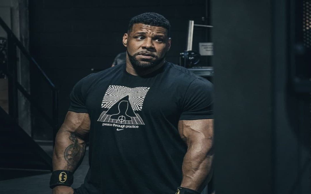bodybuilder-nathan-de-asha-withdraws-from-2022-mr.-olympia-after-biceps-injury-–-breaking-muscle