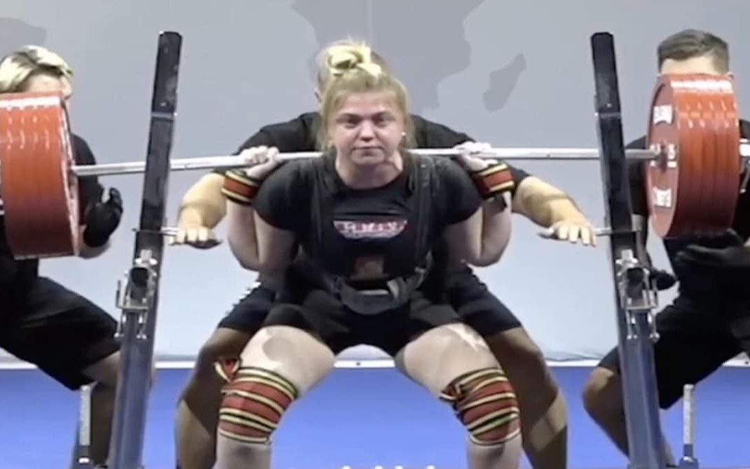 Ukrainian Powerlifter Daria Rusanenko (84KG) Squats a World Record 275.5 Kilograms (607.4 Pounds) – Breaking Muscle
