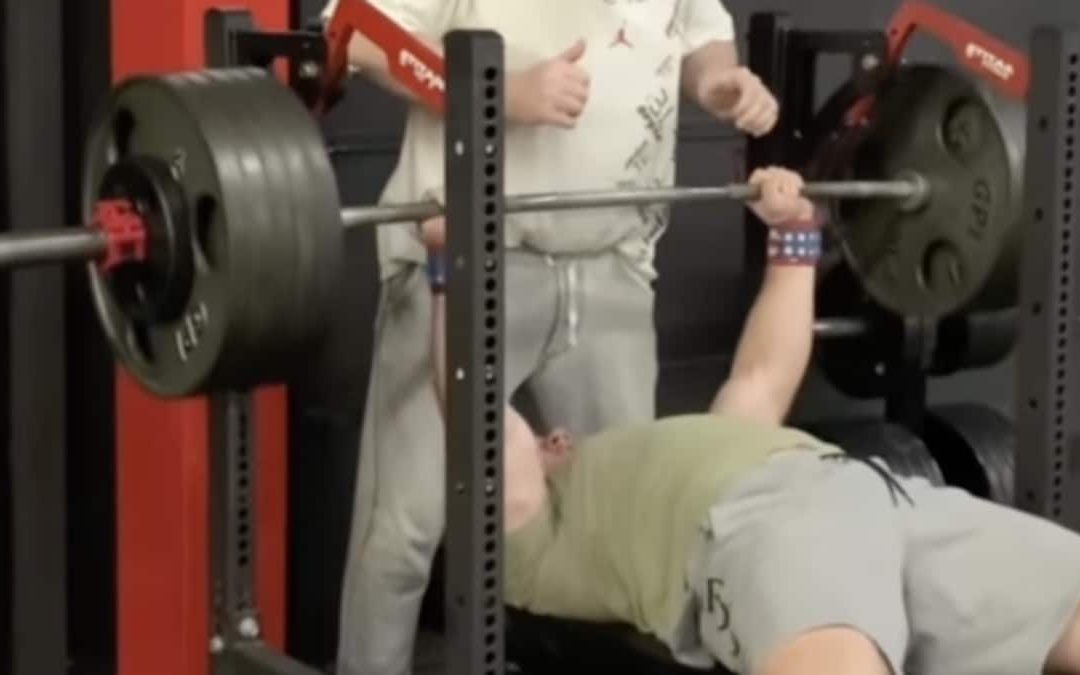 16-Year-Old Morgan Nicholls Scores a Massive 233.6-Kilogram (515-Pound) Bench Press – Breaking Muscle