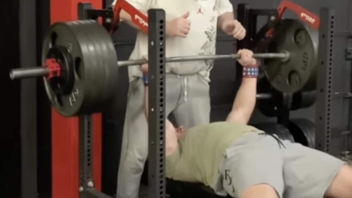 16-year-old-morgan-nicholls-scores-a-massive-233.6-kilogram-(515-pound)-bench-press-–-breaking-muscle