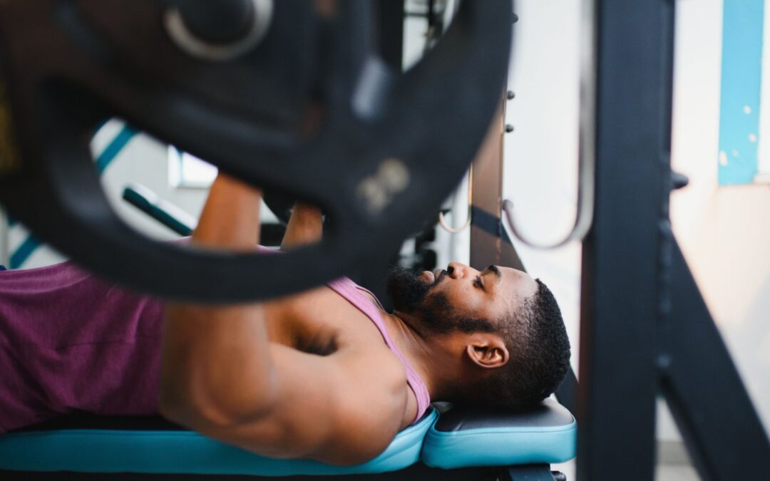 Incline Bench Press vs. Flat Bench Press: Rethink Your Go-To Chest Press – Breaking Muscle