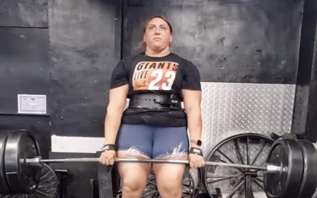Lucy Underdown Crushes a 280-Kilogram (617.3-Pound) Deadlift 4-Rep PR – Breaking Muscle