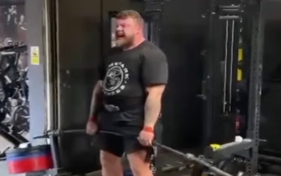 Tom Stoltman Completes a 500 Kilogram (1,102.3-Pound) 18-Inch Deadlift – Breaking Muscle